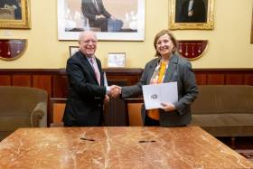 La Sociedad Española de Médicos Generales y de Familia firma un acuerdo de colaboración con la Real Academia Nacional de Medicina de España